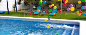 Mis Princesas, con Barbacoa, Piscina, Parking privado y wifi, Chiclana De La Frontera